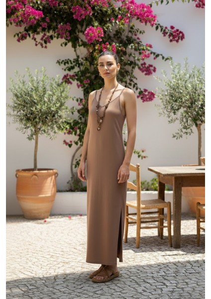 Kadın Modal Kumaş Askılı Yırtmaçlı Elbise