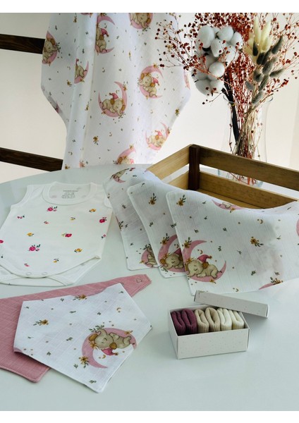 Ftbabycollection Müslin & Bambu Yenidoğan Hediye Seti (Battaniye, Mendil, Önlük, Zıbın, Çorap) modelleri
