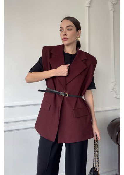 Omuz Vatkalı Kemerli Kumaş Yelek- Bordo