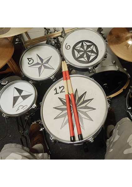 2 Çift Davul Çubukları Fırçalar Caz Drumsticks Yetenekli Davulcular Için Pratik Drambalıklar Yeni Davul Sesi Oluşturmak Için (Yurt Dışından) fırsatları