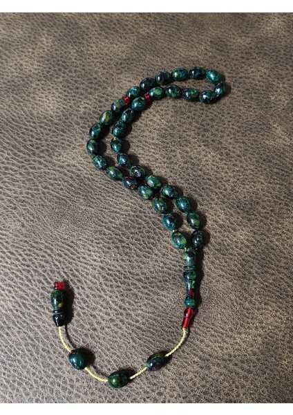 Yeşil Siyah Renk Beyzi Kesim Sıkma Kehribar Tesbih