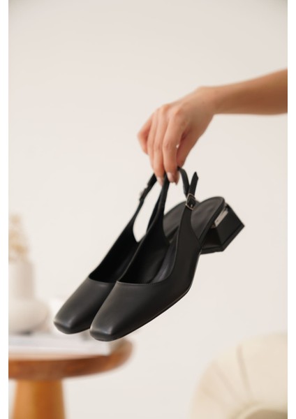 Modaserdem Monne Kadın Mat Siyah Stiletto