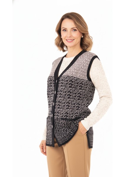Kadın Triko Kışlık Motifli Düğmeli Çift Cepli Normal Kesim Likralı Yünlü Dokuma Kumaş Anne Yelek modelleri