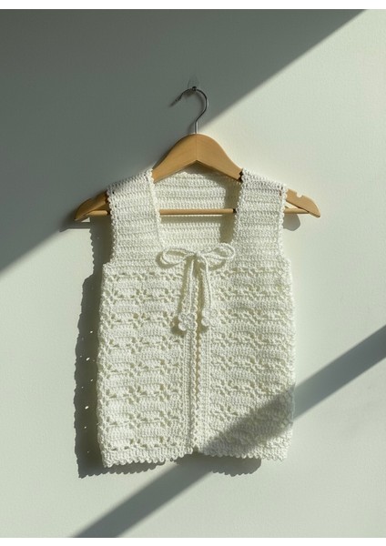 Tığ Işi Bağlama Modelli Yelek