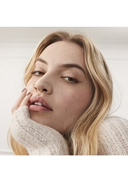 Power Stay Mat Fondöten 30 ml Warm Ivory 24 Saat Kalıcılık ve Konfor Sağlar