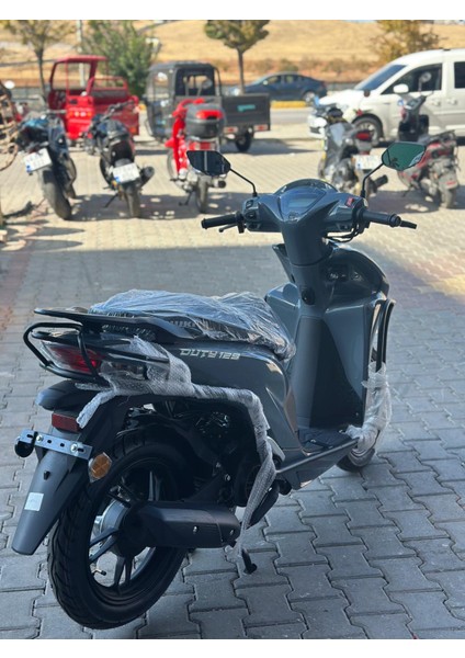 Yasin Motor'da Yuki Duty 125CC ( 2025)