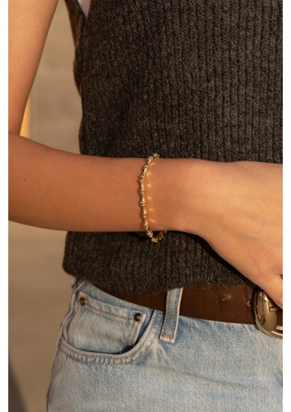 Zirkon Taşlı Gold Çelik Bileklik fırsatları