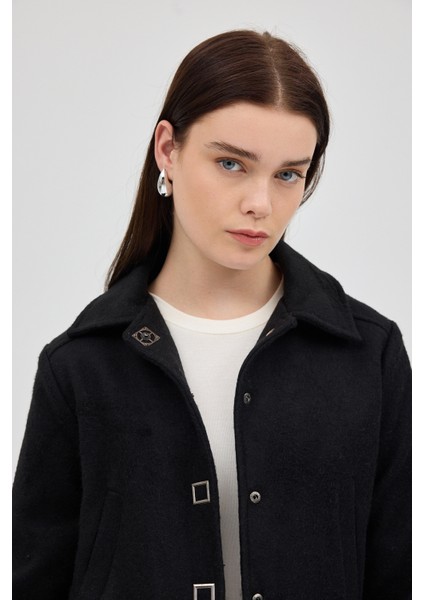 Siyah Kısa Astarlı Kaşe Kadın Ceket 3055A indirimleri