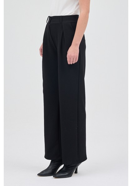 Siyah Tek Düğmeli Pensli Kadın Pantolon 5011 fırsatları