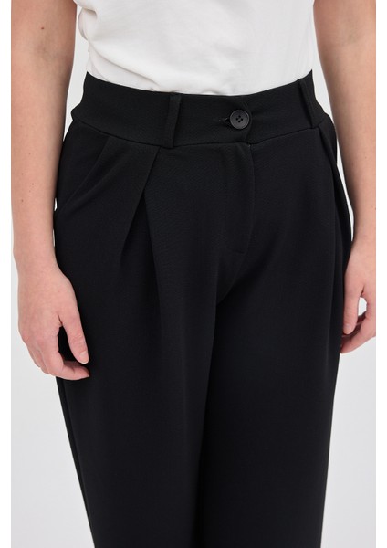 Siyah Tek Düğmeli Pensli Kadın Pantolon 5011 indirimleri