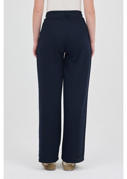 Laci Tek Düğmeli Pensli Kadın Pantolon 5011