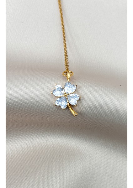 Fıora Zirkon Taş Yonca Kolye Ayarlanabilir Gold Zincir