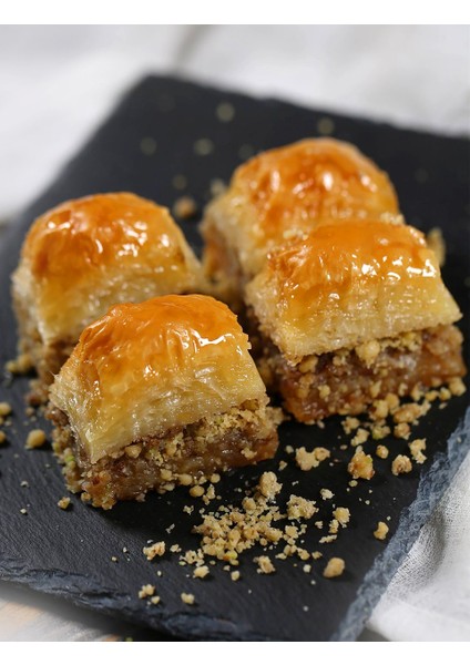 CEVİZLİ BAKLAVA 500 GR fiyatları