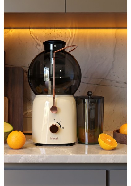 Katı Meyve Sıkacağı Hız Ayarlı 1,2l 800W FR-KM01 Essenza