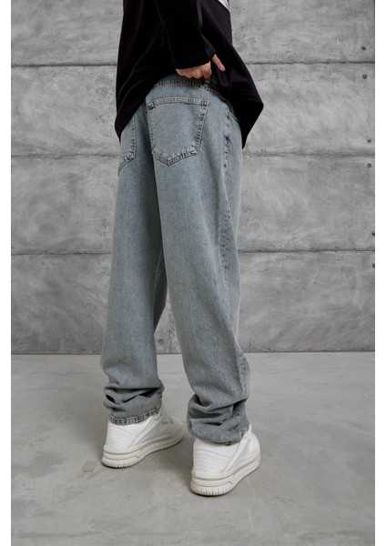16369-3 Baggy Taşlamalı Jean