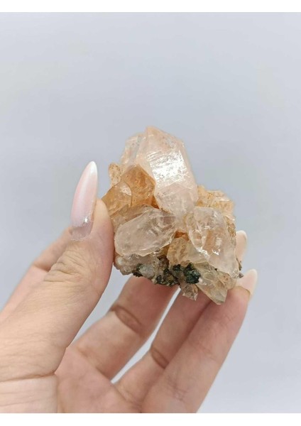 Koleksiyonluk Epidotlu Kuvars fiyatları