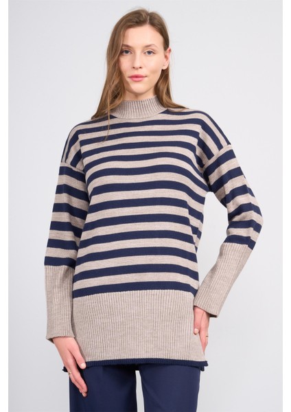 Çetinkaya Miya Mira Modest 8629 Kadın Dik Yaka Akrilik Yırtmaçlı Triko Kazak Lacivert