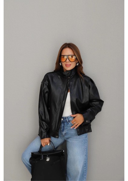 Siyah Dik Yaka Suni Deri Ceket