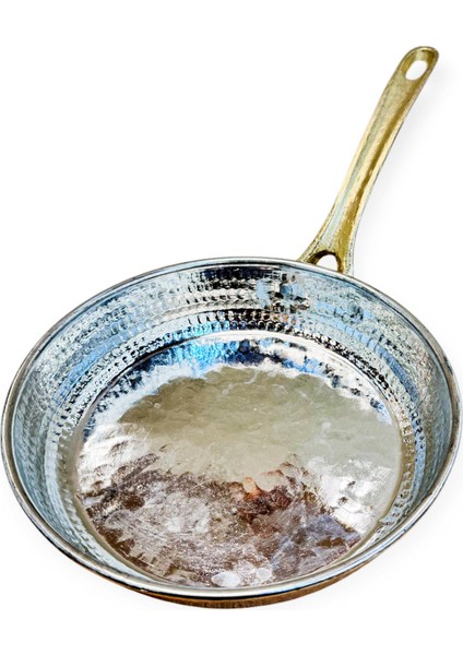 Tek Kulplu Dövme Bakır Tava 23 cm modelleri