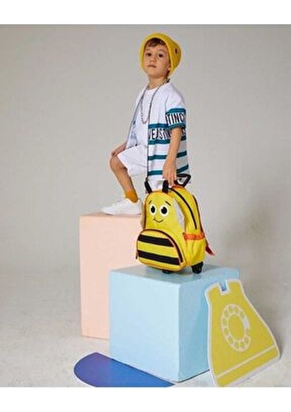 Arı Sırt Çantası 3 Yaş Üstü Çocuklar İçin Eğlenceli Tasarım ve Rahat Askılarla fırsatları