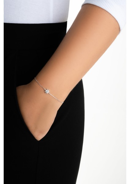 Sonsuzluk Çiçeği 18 Ayar Beyaz Altın Kaplama 19 cm Gümüş Bileklik fırsatları