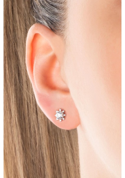 Sonsuzluk Çiçeği 18 Ayar Beyaz Altın Kaplama Gümüş Küpe fiyatları