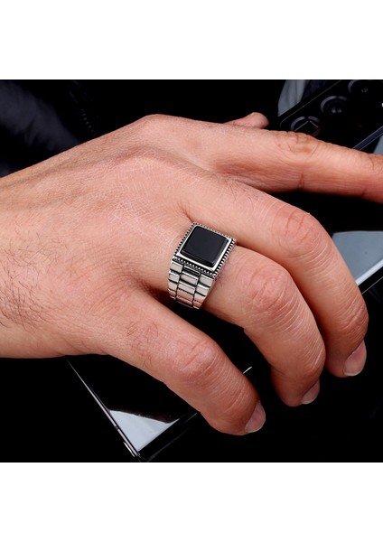 925 Ayar Gümüş Onix Taşlı Model Erkek Yüzük