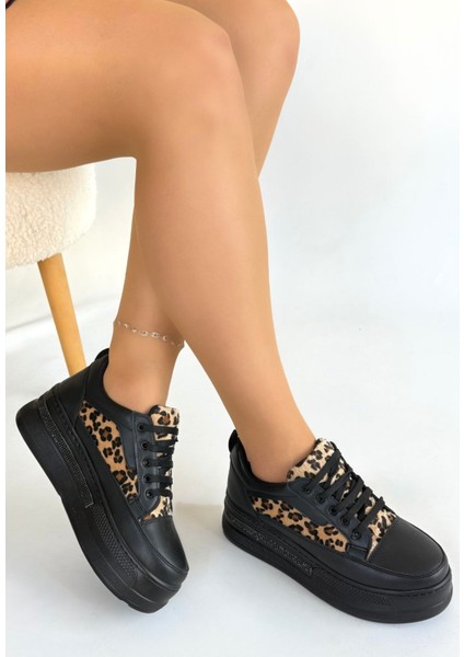 Leopar Detaylı Ortopedik Bağcıklı Spor Ayakkabı Cilt Siyah Topuk Boyu 4 cm