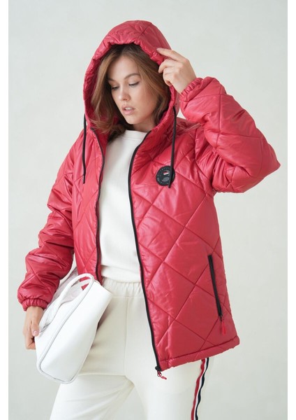 Su ve Rüzgar Geçirmez Jel Elyaflı Kapitone Cepli Spor Mont modelleri