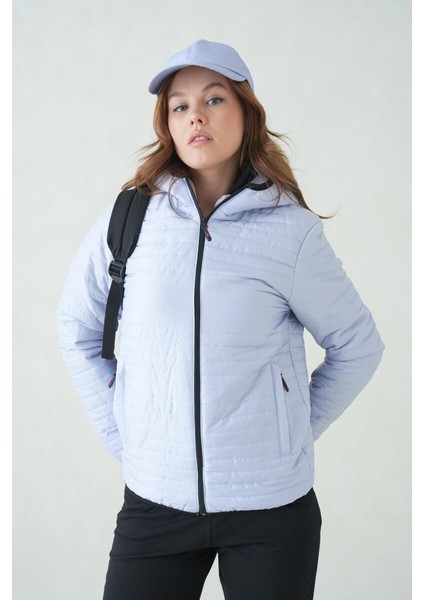 İçi Astarlı Su ve Rüzgar Geçirmez Cepli Kapüşonlu Kadın Mont fırsatları