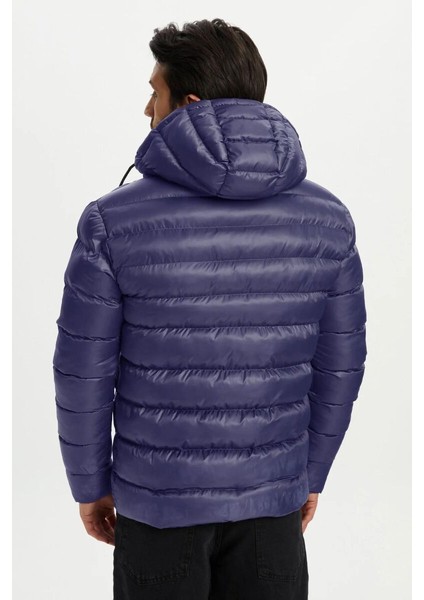 İçi Astarlı Su ve Rüzgar Geçirmez Cepli Kapüşonlu Erkek Mont indirimleri