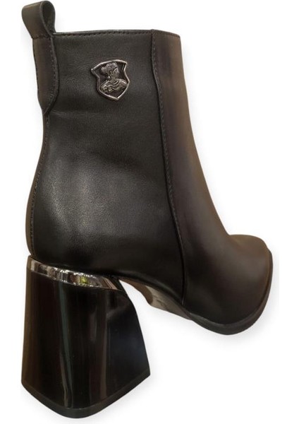 2552003K Kalın Topuk Sivri Klasik Deri Kadın Bot modelleri