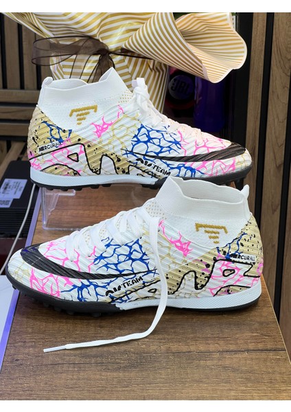 Erkek Likralı Çoraplı Halısaha Spor Ayakkabı- Beyaz Altın fiyatları