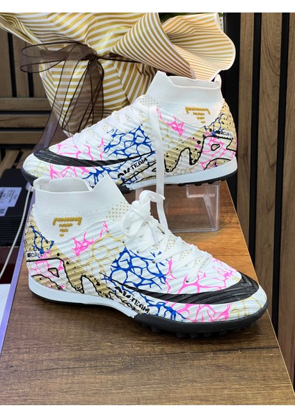 Erkek Likralı Çoraplı Halısaha Spor Ayakkabı- Beyaz Altın modelleri