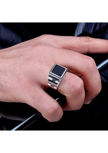 925 Ayar Gümüş Onix Taşlı Model Erkek Yüzük