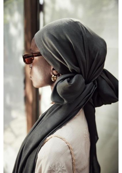 Şantuk Çift Taraflı Ipekli Şal Haki modelleri