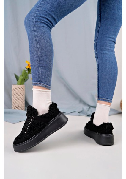 Kadın Peluş Detaylı Spor Ayakkabı - Siyah modelleri