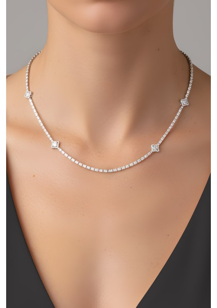 Şanslı Yonca 18 Ayar Beyaz Altın Kaplama Gümüş Su Yolu Kolye modelleri