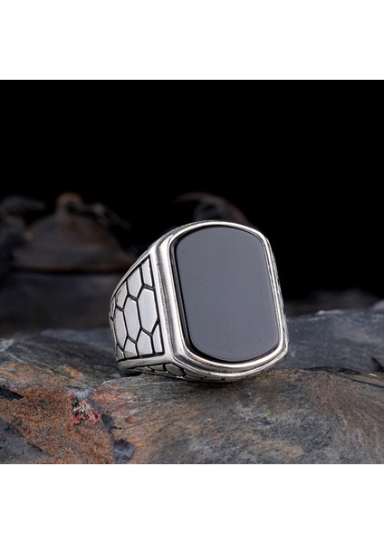Petek Model Onix Taşlı 925 Ayar Gümüş Erkek Yüzük modelleri