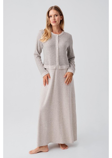 Uzun Kollu Düğmeli Esnek Yumuşak Dokulu Viskoz Gecelik 18102