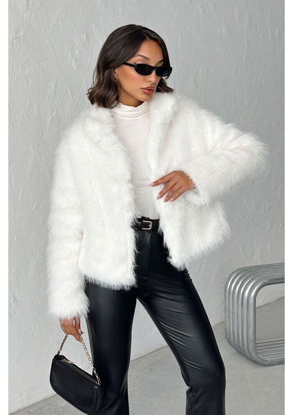 Beyaz Kadın Suni Kürk Mont Modern Premium Luxury Trend Tasarım Ceket