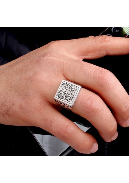 925 Ayar Gümüş Otantik Desen Motifli Erkek Yüzük