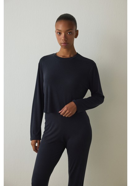 Siyah Bisiklet Yaka Uzun Kollu Fitilli Modal Bol Kesim Crop Üst