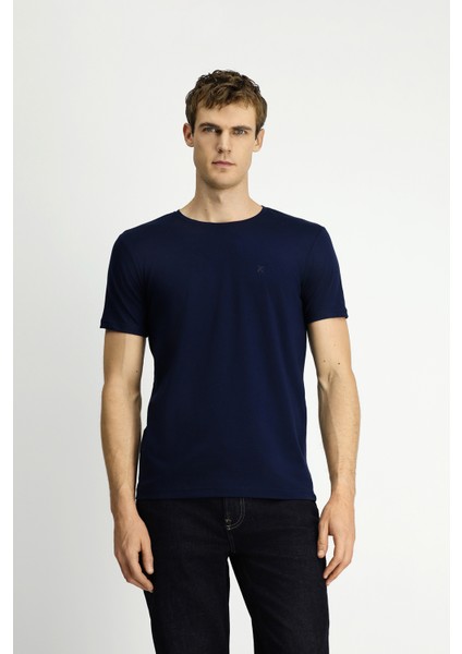 Bisiklet Yaka Slim Fit Dar Kesim Süprem Pamuklu Tişört indirimleri