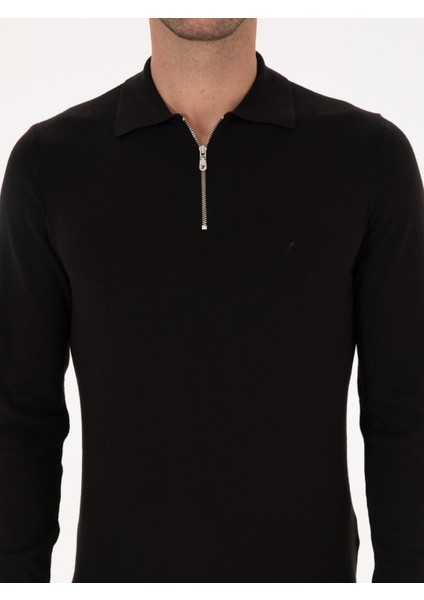 Erkek Siyah Regular Fit Pamuk Karışımlı Fermuarlı Polo Yaka Basic Triko Kazak 50318721-VR046