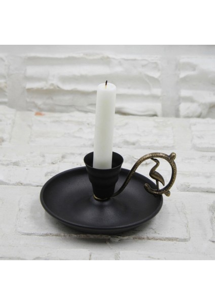 Rustik Metal Şamdan, Dekorasyonun Zarif Dokunuşu