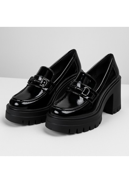 Kadın Metal Toka Detay Loaferayakkabı-Siyah Rugan