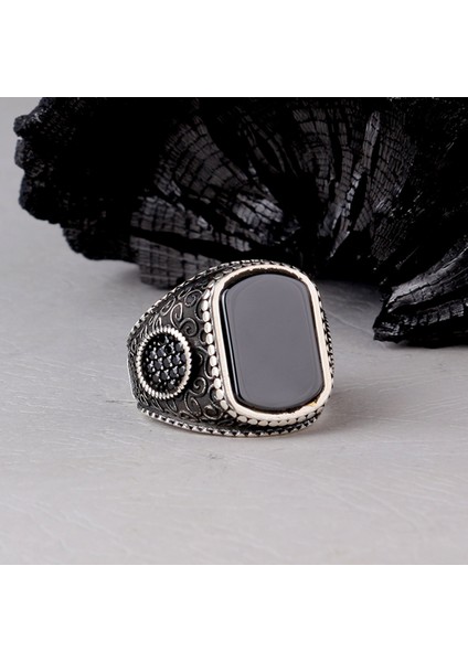 925 Ayar Gümüş Onix Taşlı Model Erkek Yüzük