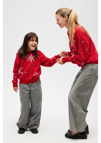 Snowflake Kartanesi Desenli Unisex Yılbaşı Kazağı - Kırmızı