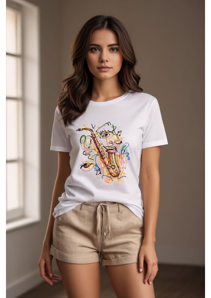 Saksafon Baskılı Beyaz Bisiklet Yaka Tişört